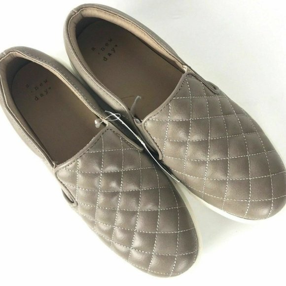 A New Day Reese Quilted Sneakers Gray - Picture 5 of 5